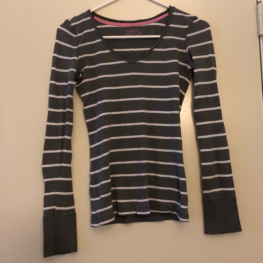 Striped Long Sleeve V-Neck